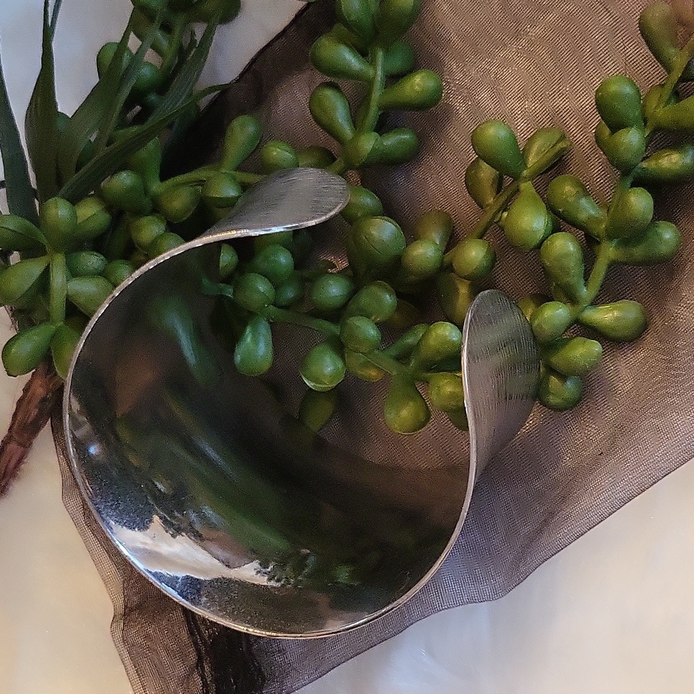 Silver Necklace & Cuff Bundle - image 5